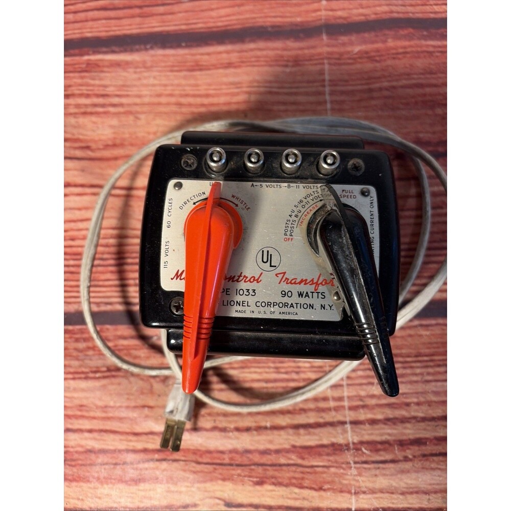LIONEL "O" Gauge 90 WATT Transformer  Type  1033 - Untested For Parts/ Repair